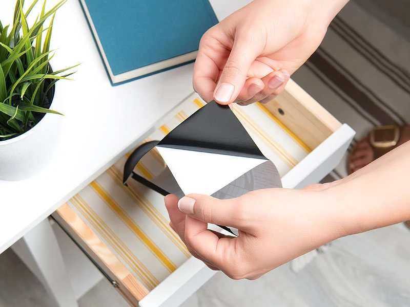 Infactory Samtklebefolie:3er-Set Samt-Klebefolie 40 X 100 Cm, Schwarz 6 Infactory Samtklebefolie:3er-Set Samt-Klebefolie 40 X 100 Cm, Schwarz – Bild 4