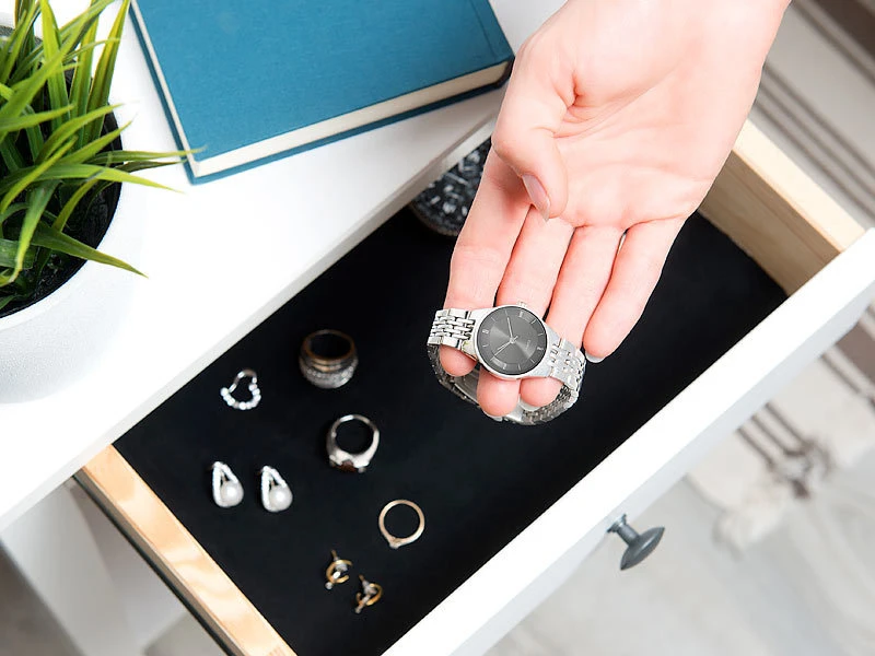 Infactory Samtklebefolie:3er-Set Samt-Klebefolie 40 X 100 Cm, Schwarz 7 Infactory Samtklebefolie:3er-Set Samt-Klebefolie 40 X 100 Cm, Schwarz – Bild 5