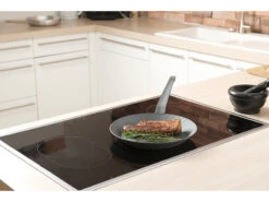 TS Eisenpfanne:Kaltgeschmiedete Bratpfanne Mit Rauten-Prägung, Ø 24 Cm, 2,9 Cm Hoch 5 TS Eisenpfanne:Kaltgeschmiedete Bratpfanne Mit Rauten-Prägung, Ø 24 Cm, 2,9 Cm Hoch -Einrichtungsgeschäft nc2373 1