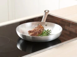 TS Alupfannen:Polierte Kochpfanne Aus Aluminium, Ø 24 Cm, 4,9 Cm Hoch -Einrichtungsgeschäft nc2379 1