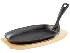 TS Pfanne:Profi-Gusseisen-Servierpfanne Mit Untersetzer, 28 X 18 X 2 Cm, 1,5 Kg