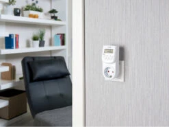 Revolt Digitale Schaltuhr:Digitale Zeitschaltuhr Mit LCD-Display, Minutengenau, 140 Schaltzeiten -Einrichtungsgeschäft nc5519 7