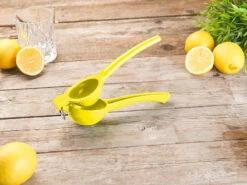 Rosenstein & Söhne Zitronenpresse:Manuelle Zitrus- Und Saftpresse Aus Metall Für Zitronen, Ø 7 Cm, Gelb -Einrichtungsgeschäft nc5898 1