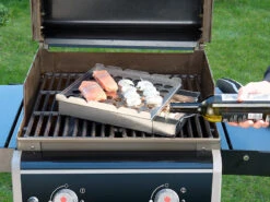 Rosenstein & Söhne Grillaufsatz:5in1-Grill-Aufsatz Aus Edelstahl, 4 Spieße, Für Hähnchen, Gemüse & Co. 27 Rosenstein & Söhne Grillaufsatz:5in1-Grill-Aufsatz Aus Edelstahl, 4 Spieße, Für Hähnchen, Gemüse & Co. -Einrichtungsgeschäft nx6049 9