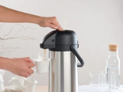 Rosenstein & Söhne Pumpkanne:Doppelwandige Vakuum-Isolierkanne Mit Pumpsystem, Edelstahl, 3 Liter -Einrichtungsgeschäft nx6062 8