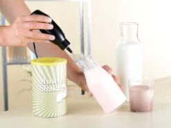 Rosenstein & Söhne Frappe Handmixer:Elektrischer Quirl-Mini-Handmixer Mit Mixbecher-Aufsatz, 15 Watt -Einrichtungsgeschäft nx7398 2