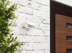 CASAcontrol Durchgangsmelder:Steckdosen-Funkklingel Mit PIR-Bewegungsmelder & Tür- & Fenster-Alarm -Einrichtungsgeschäft nx7790 5 1