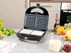 Rosenstein & Söhne Sandwichtoaster:3in1-Sandwichmaker, Waffeleisen & Tischgrill, Anti-Haft, 800 Watt -Einrichtungsgeschäft nx8395 15