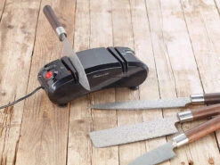 Rosenstein & Söhne Schleifstein Elektrisch:Elektrischer Keramik-Schleifer Für Stahlmesser, Grob- & Fein, 180 Watt -Einrichtungsgeschäft nx8562 5