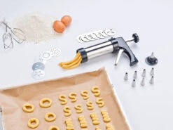 Rosenstein & Söhne Teigspritze:Profi-Edelstahl-Gebäckpresse & Garnierspritze, 13 Schablonen, 8 Tüllen 27 Rosenstein & Söhne Teigspritze:Profi-Edelstahl-Gebäckpresse & Garnierspritze, 13 Schablonen, 8 Tüllen -Einrichtungsgeschäft nx8806 12