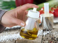 Rosenstein & Söhne Öl Sprühflasche:2er-Set Essig- & Öl-Pumpsprühflaschen, 2-Stufen-Sprüh-Funktion, 70 Ml -Einrichtungsgeschäft nx9183 5