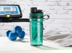 Speeron Fitnessflasche:BPA-freie Sport-Trinkflasche, 700 Ml, Auslaufsicher, Grün -Einrichtungsgeschäft nx9681 4