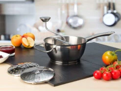 Rosenstein & Söhne Passiersieb:Edelstahl-Passiergerät Mit 3 Einsätzen, Spülmaschinenfest, Ø 20 Cm 13 Rosenstein & Söhne Passiersieb:Edelstahl-Passiergerät Mit 3 Einsätzen, Spülmaschinenfest, Ø 20 Cm -Einrichtungsgeschäft zx6017 7